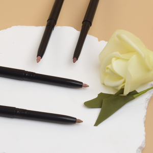 Multicolour Lip Liners Long-lasting Creamy Lip Pencil Makeup Suppliers