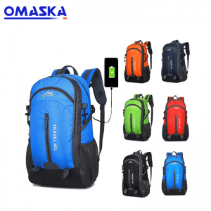 2020 Canton Fair Exhibition usb charger outdoor backpack usb