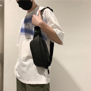 ચાઇના ઓમાસ્કા સિમ્પલ ફેશન સ્લિંગ બેગ HS1100-26 સરસ ગુણવત્તાવાળી ફેક્ટરી હોલસેલ સ્પર્ધાત્મક પુરુષોની સ્લિંગ બેગ