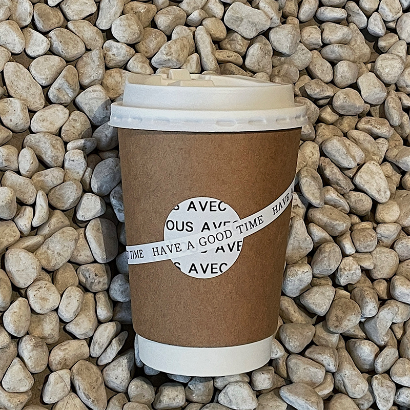 Важнасць папяровых кубкаў для кавы з фірмовай маркай
