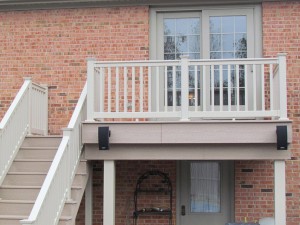 PVC vinylräcke FM-601 med 3-1/2″x3-1/2″ T-skena för veranda, balkong, trädäck, trappa
