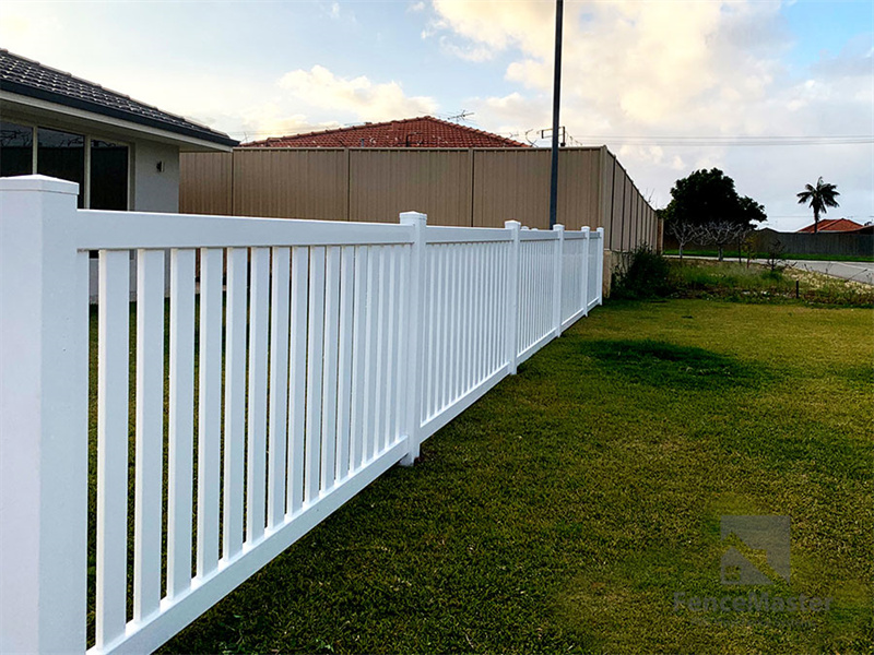 PVC ograda 2
