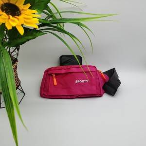 чанта за половината во розова боја