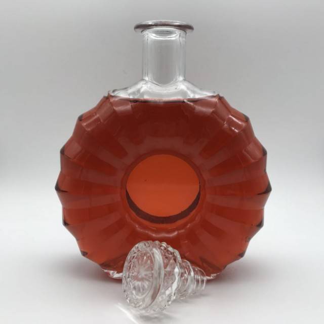 Discount Price Custom Empty Glass Bottle - 2018  Empty Wine Glass Bottles With Glass Cap Wine Bottles For Drinking Packaging – Wan Xuan