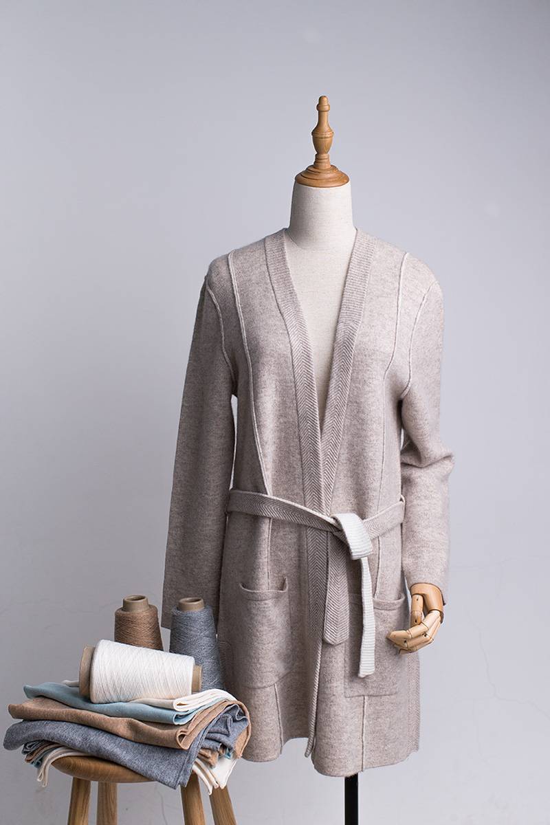 100% OEKO Cashmere cardigan sweater outside seem linking CH20148 with belt