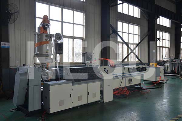 Factory making Pvc Round Sheet Machine - Corrugated pipe machine  vacuum cooling corrugated pipe machine – WOOD-PLASTIC