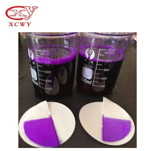 Teinture violette liquide