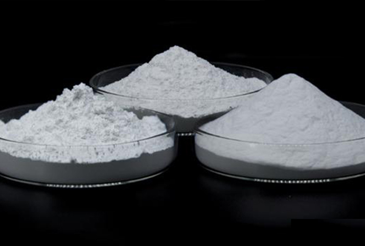 Applicazioni di polvere d'alumina ultrafine