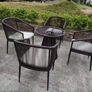 Kombinim i thjeshtë tavoline dhe karrige Ballkoni me dizajn modern