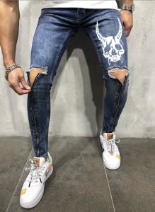 Moda kesane ya jeansên nû yên ripped Jeansên mêran ên zirav-fit