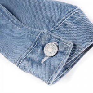Giacca in denim per l'omu, giacca di jeans strappata à revers di moda