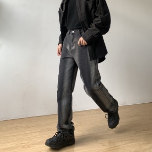 Katuhip-hop-väreihin sopivat miesten löysät suoralahkeiset housut