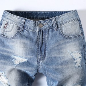 Light-colored jeans European at American ripped holes Slim feet pencil denim trousers para sa mga lalaki