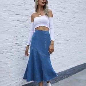 Модная темпераментная элегантная узкая джинсовая юбка с бедрами