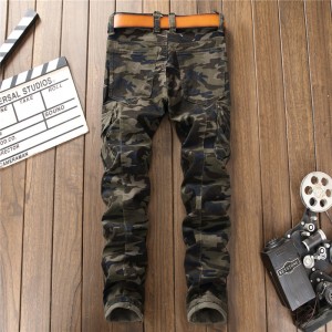 Men’s pants with tight pockets and multiple zipper camouflage stitching custom men’s plus size pant jeans