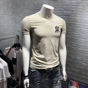 camiseta de manga corta para hombre cuello redondo camiseta de algodón de gran tamaño de moda delgada