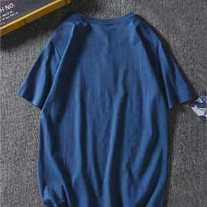 Productos calientes Moda cuello redondo manga corta letra impresa camiseta para hombres