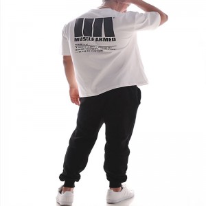 Изготовленная на заказ хлопковая мужская футболка с короткими рукавами и буквенным принтом