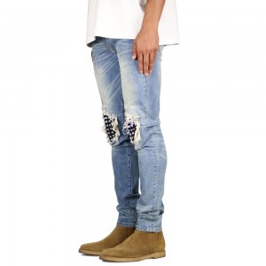 Modesch personaliséiert Denim Knie Nieten Lächer fir Männer Jeans