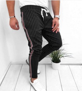 2021 Pantalóns masculinos máis baratos con cintas de raias laterais Pantalóns de pés masculinos casuales de moda