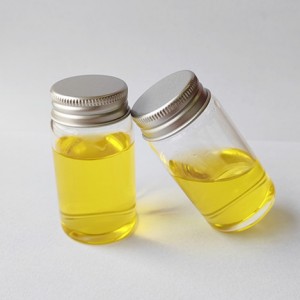 Natural na anyo na natutunaw sa langis Anti-aging Vitamin K2-MK7 oil