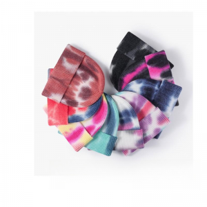Utcai hip-hop nyakkendőre festett kötött sapka vastagított gyapjúkalappal