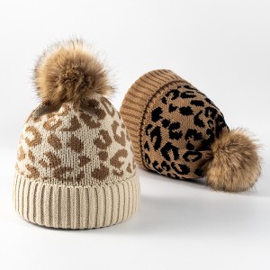 Leopard pattern curled edge wool ball knitted hat for women outdoor wool hat