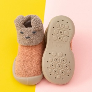 Cute bear fuzzy rubber sole baby child shoes