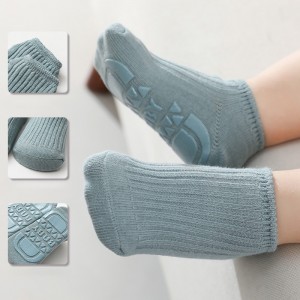Чврсте чарапе за малу децу произвођача без показивања