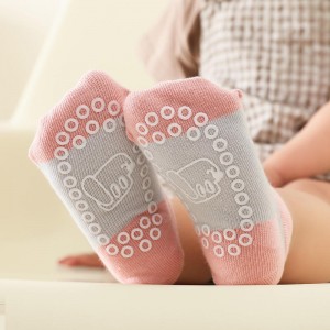 Çorape bebesh kundër rrëshqitjes pa rrëshqitje