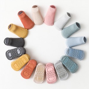 Manufacturer toddlers solid no show grips socks