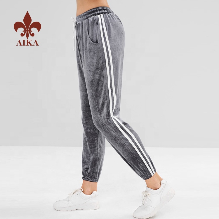 Factory made hot-sale Pant And Bra - High quality OEM custom Cotton polyester velvet gym pencil pants women – AIKA