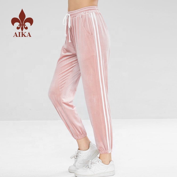 Wholesale Seamless Leggings - OEM factory cheap side stripe bulk reflective bulk harem cargo pants women – AIKA