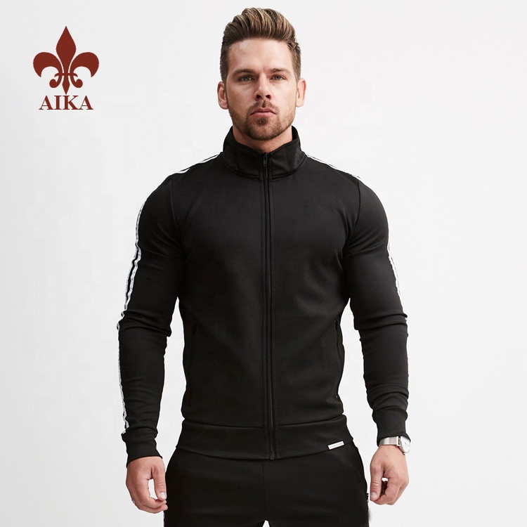 Wholesale Custom embroidered French Terry fabric plain slim fit Zipper hoodies for men