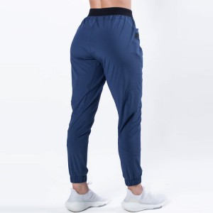 Custom Nylon Track Pants Women Training Gym Windbreaker Joggers With Reflective Strip