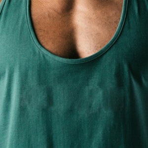 Wholesale Custom Logo Sportswear Muscle Fit Pain Tank Tops Gym Running Stringer For Men