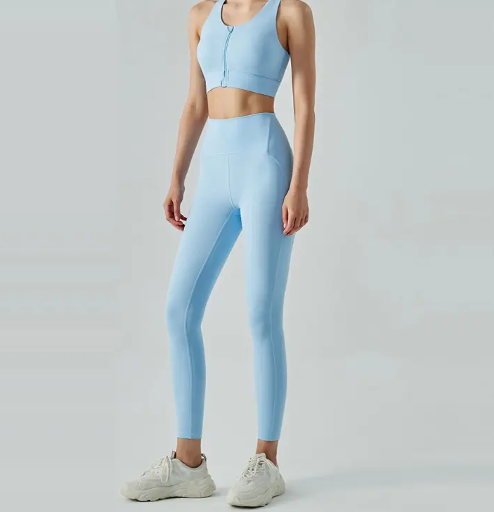 How to choose a yoga suit？
