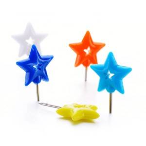 پین های فشاری ستاره ای پنج پر دوبل پلاستیکی در کارت بلیستر