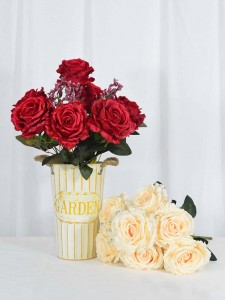 2021 Spray di fiori artificiali di alta qualità - 10 rami 7 teste Bouquet di fiori artificiali grande Rose Wedding Home Office Decor-bouquet di rose YA3017003 - Flora