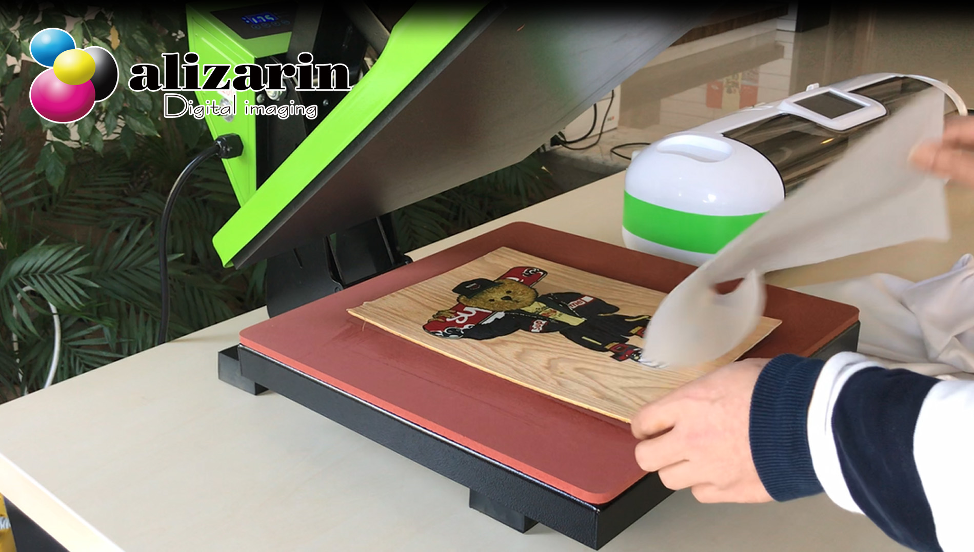 HTW-300EX Panda Dark Inkjet Transfer Paper for wood board | AlizarinChina.com