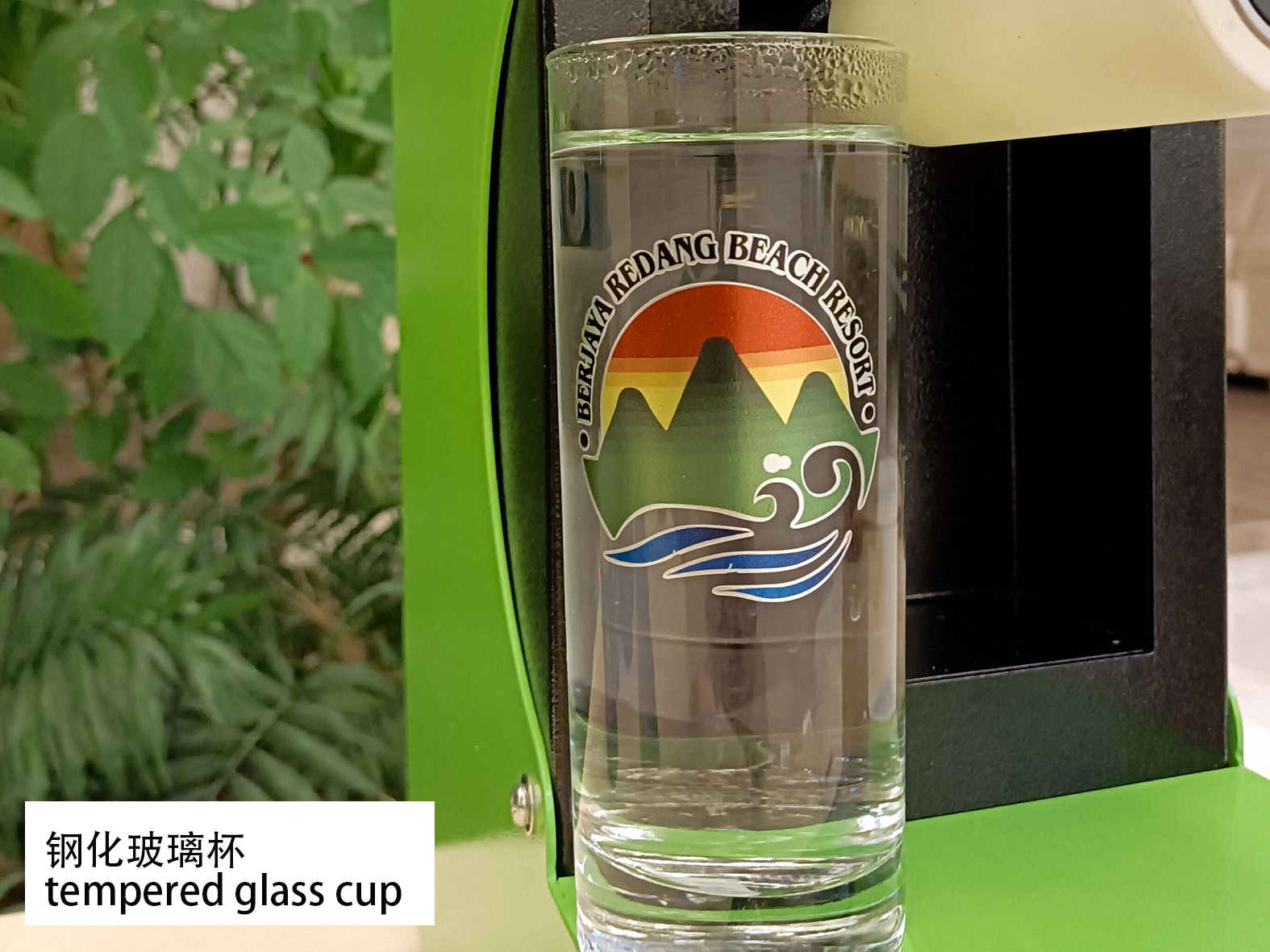 Haga sus etiquetas, logotipos y marcas de vasos de vidrio templado con lámina adhesiva HSFS-300S