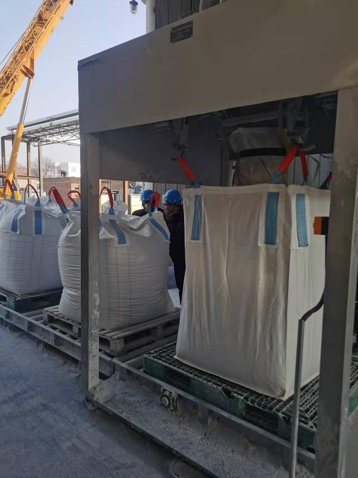 Urval av tonpåsförpackningsmaskin för avsvavling och denitrifiering av fast avfall