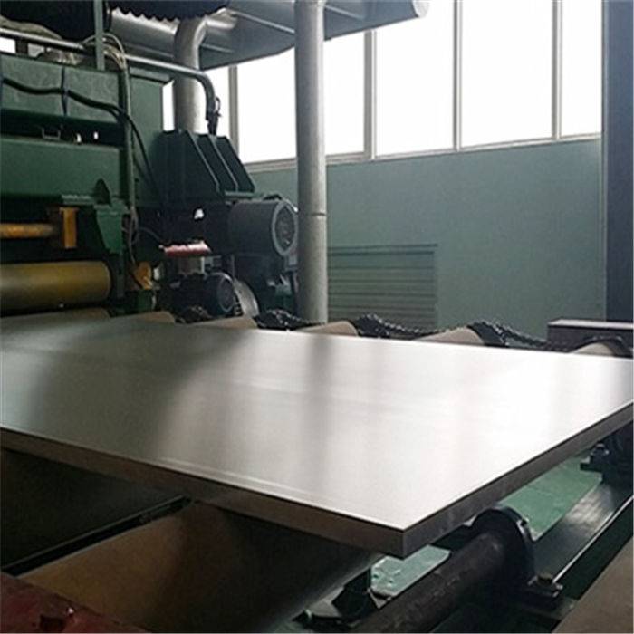1100-Aluminum-Plate-in-Production-Jinyang-Aluminum