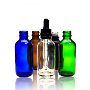 Szklana butelka rafinowanego oleju