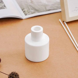 Refillable Opal Glass Reed Diffuser Container Wholesale for Bathroom
