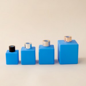 Blue Square Glass Oil Reed Diffuser Glass Bottle with Screw Cap