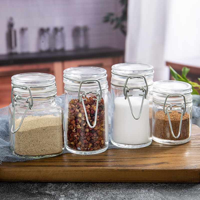 China 50ml 75ml 100ml Airtight Clamp Lid Glass Salt Spices Storage Jar  factory and manufacturers