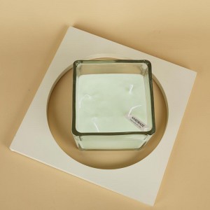 Fornitore di barattoli di vetro riutilizzabili in cera di soia quadrata cubica
