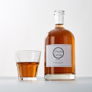 750ml Glass Liquor Nordic Bottle with Bar Top