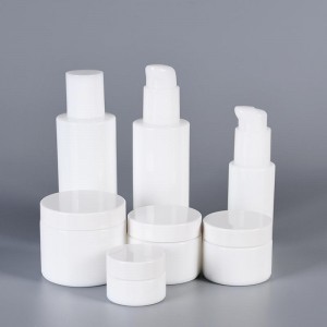 Porcellana bianca 40ml-120ml Pump Cosmetics Glass Containers